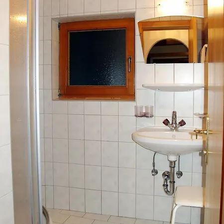 Haus Erna 380W